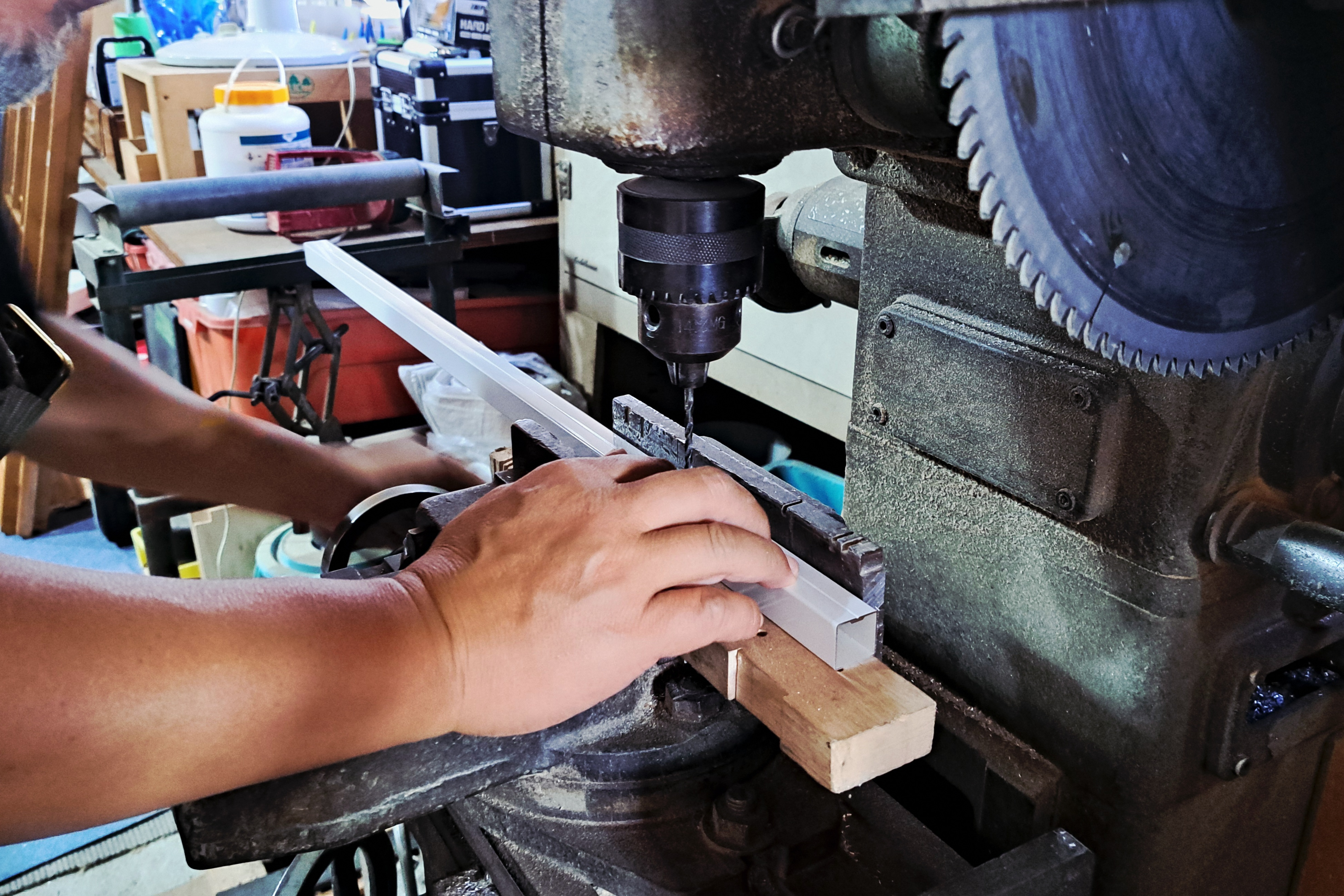 アルミサッシ・建具工事