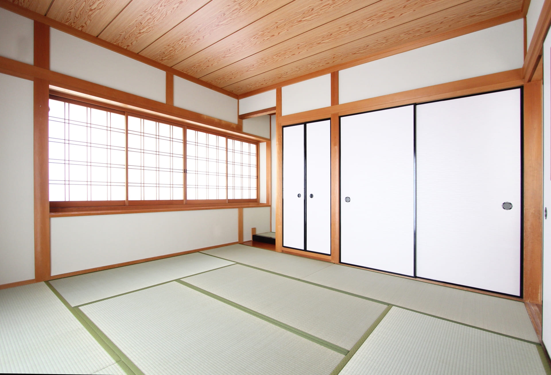 障子・ふすまの張り替えなどの室内修繕施工例